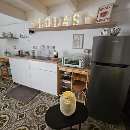 Apartment Lola's